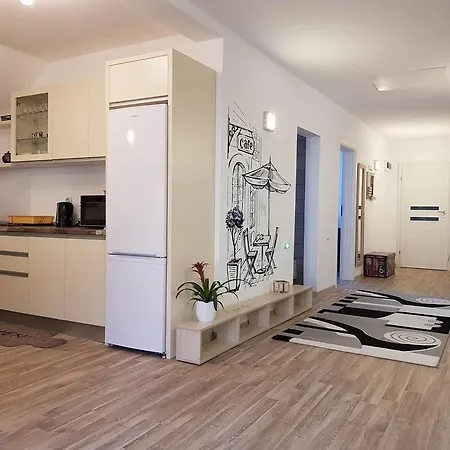 Cristina House